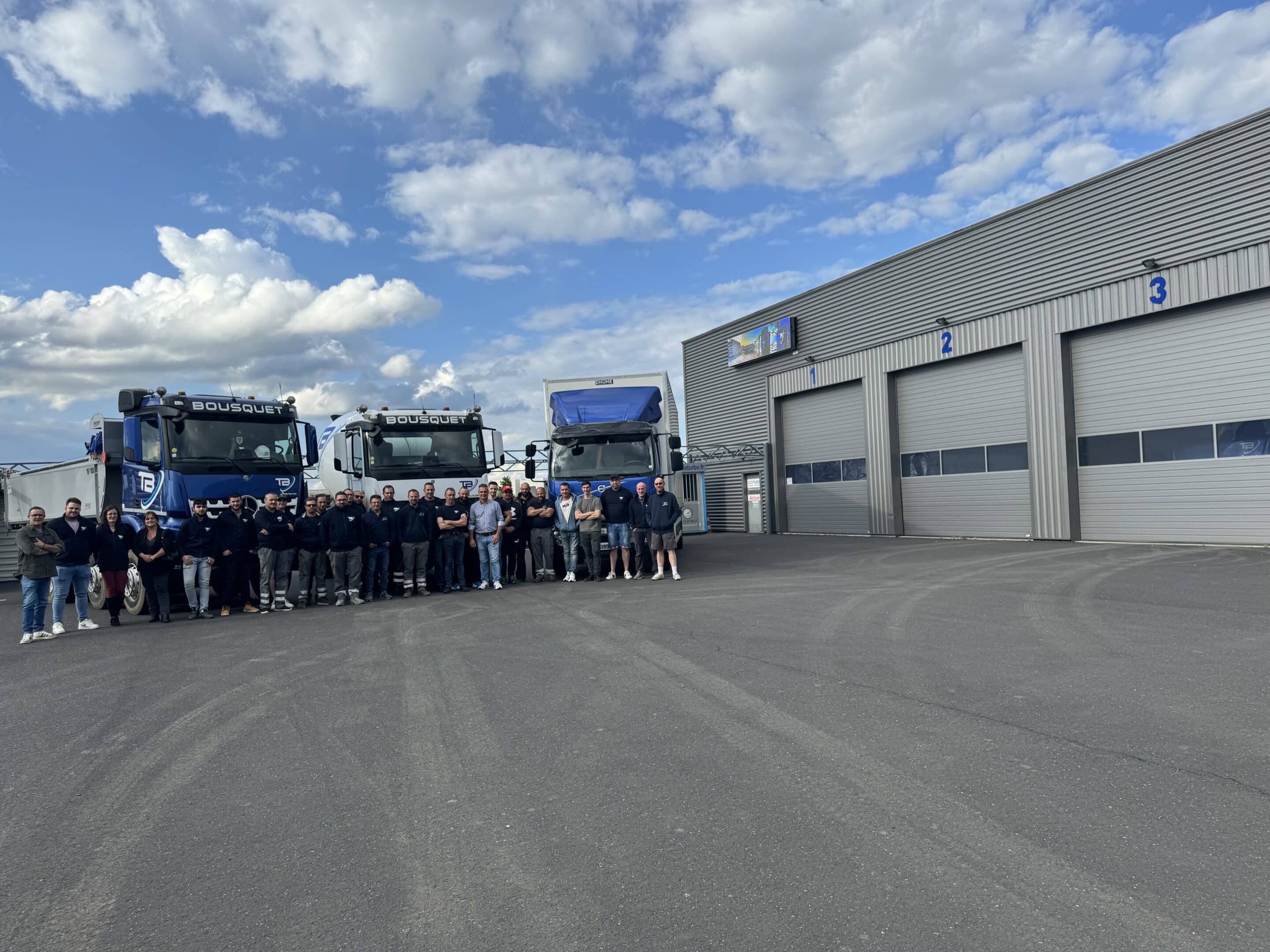 Transports Bousquet société de transport routier photo d'équipe